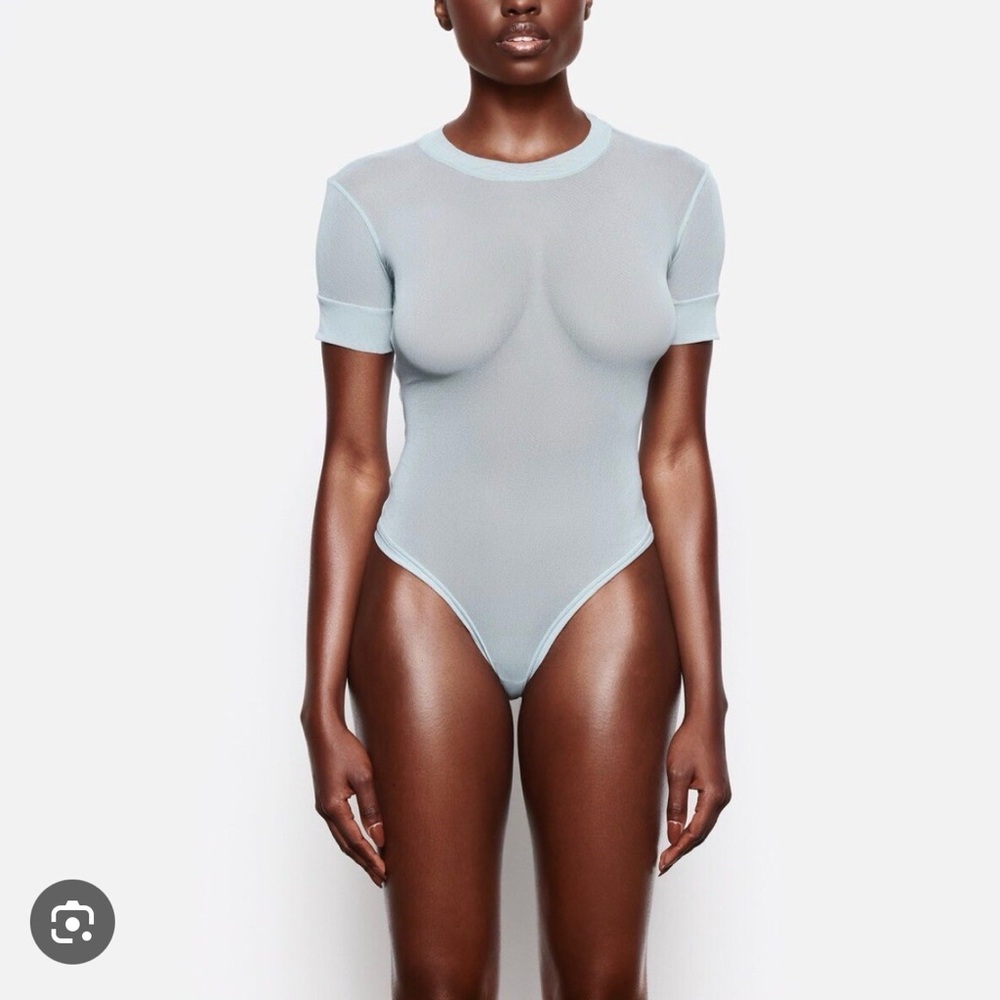 NWT Skims Summer Mesh- Color: Sky - Size XS